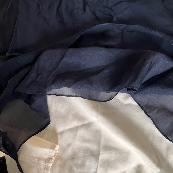 🎈Alice + Olivia Sz XS one shoulder silk blouse - Picture 6 of 15